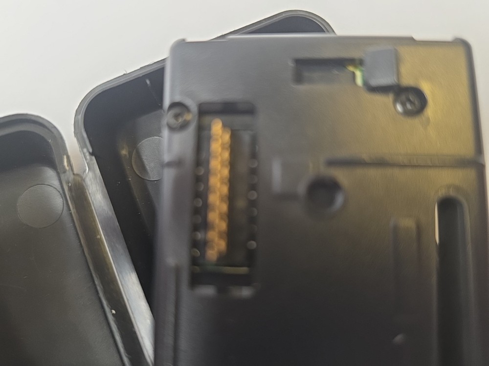Aiwa Cdc-x227 Radio Faceplate.