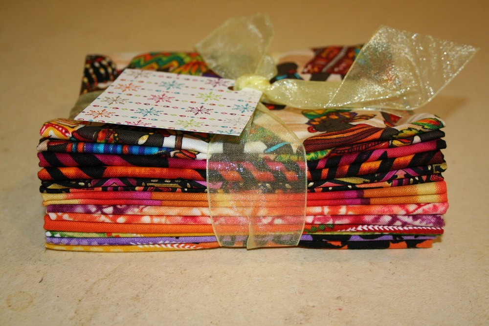 #848 Kenta Warm Tone 7 Fat Quarter Fabric Bundle