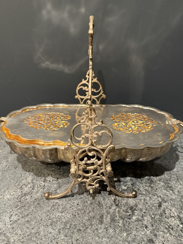 Victorian Silverplated Shell Biscuit/Bread Warmer