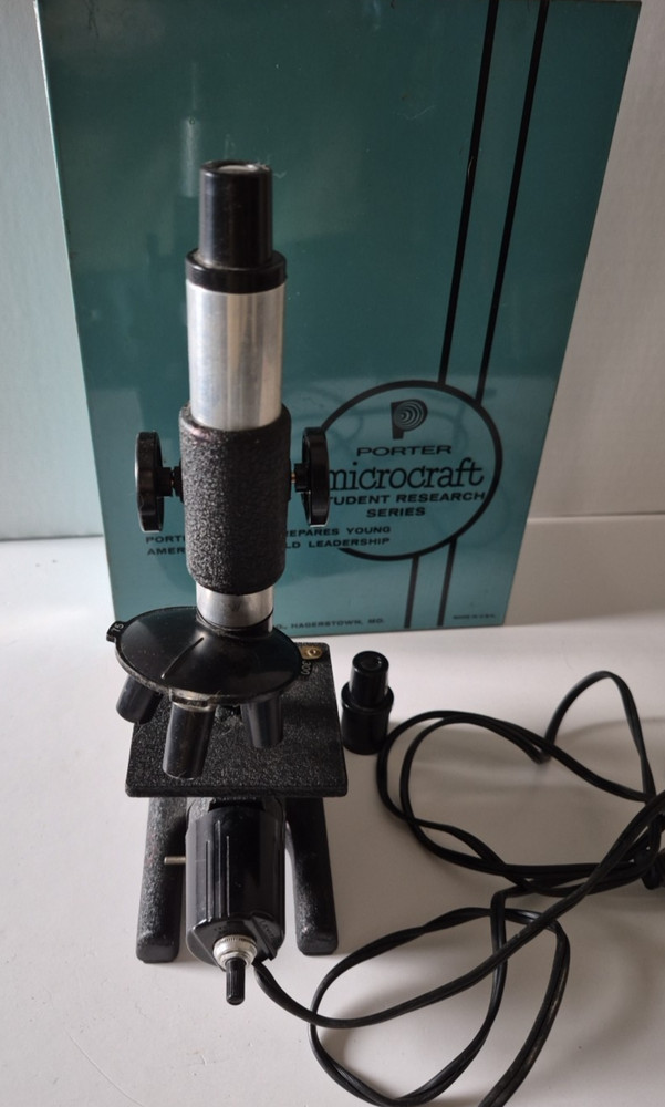 Vintage Porter Science Microcraft Student Research Series Microscope w/ Case