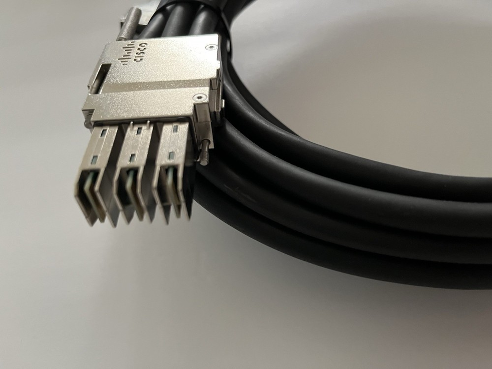 Cisco STACK-T1-3M V01 Stack Wise Stacking Cable 800-40405-01 UNTESTED