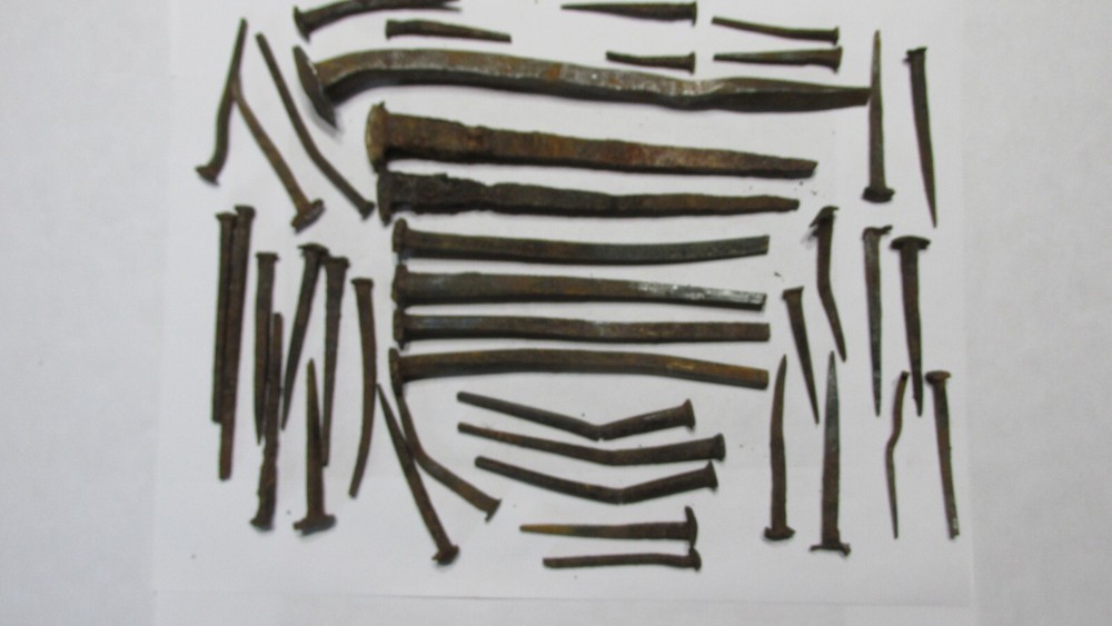 ANTIQUE SQUARE NAILS LOT VARIOUS SIZES