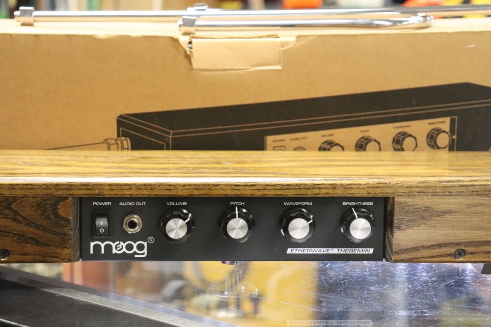 Moog Etherwave Theremin Kit •Free Shipping!!!•