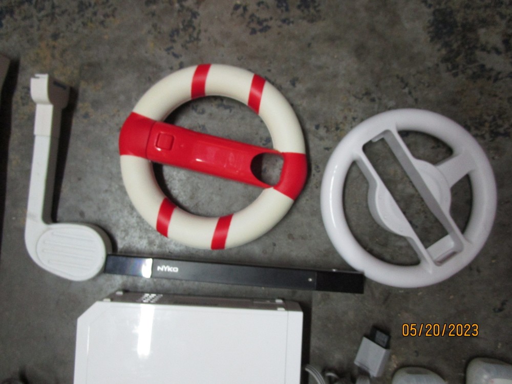 Wii Console RVL-001 Bundle