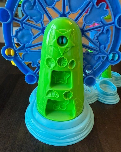 Play-Doh Cupcake Celebration Set - Discontinued Design