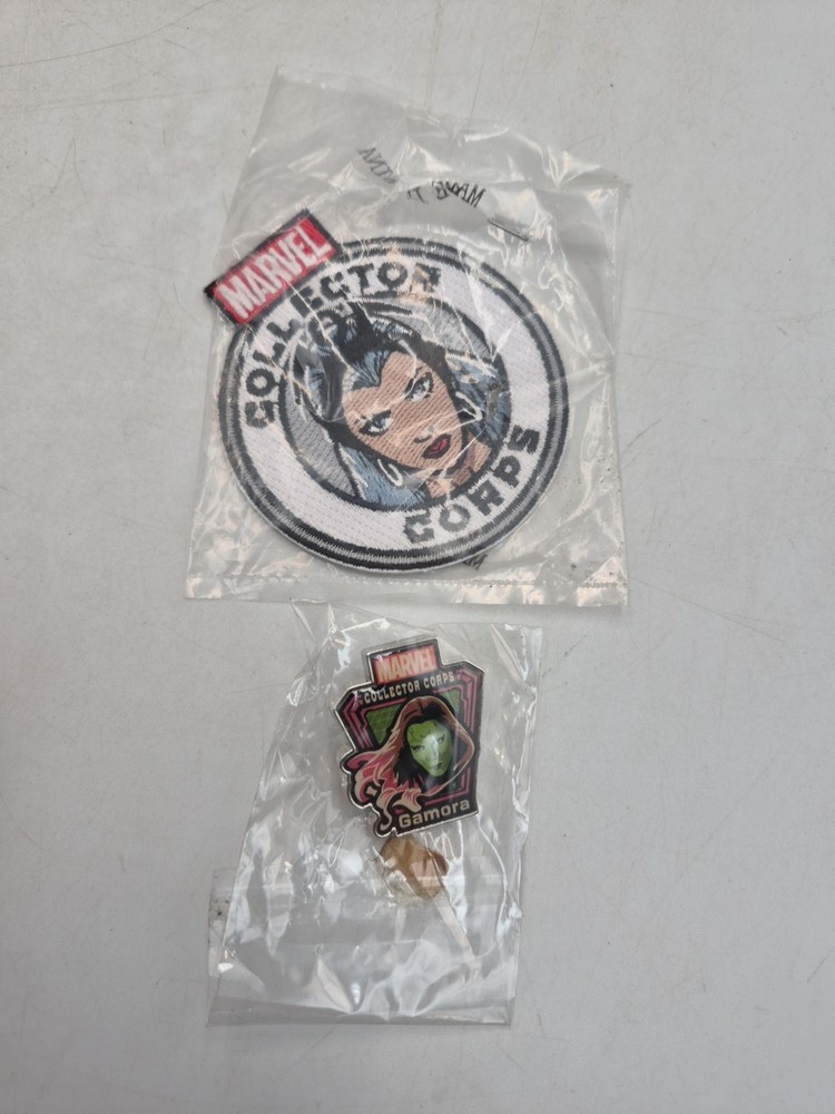 MARVEL COLLECTOR CORP Storm Patch & Gamora Pin Sealed Read Description