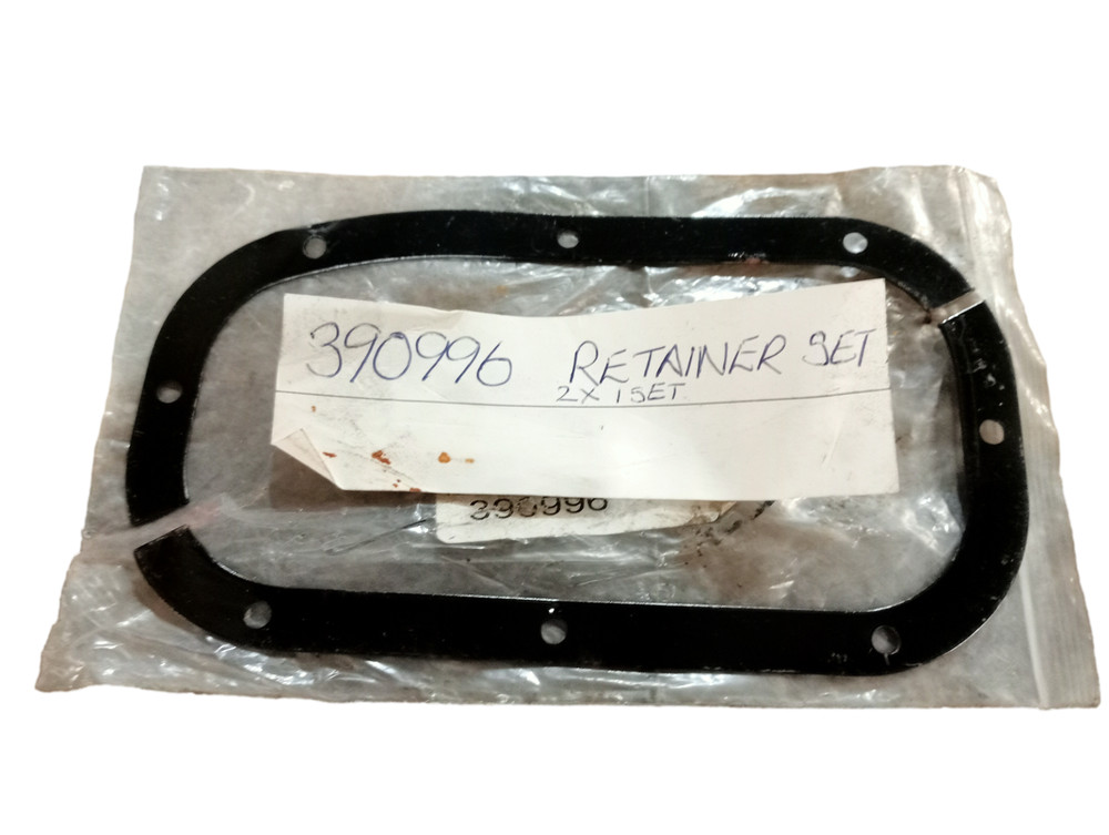 390996 Range Rover - Hand brake grommet retainer