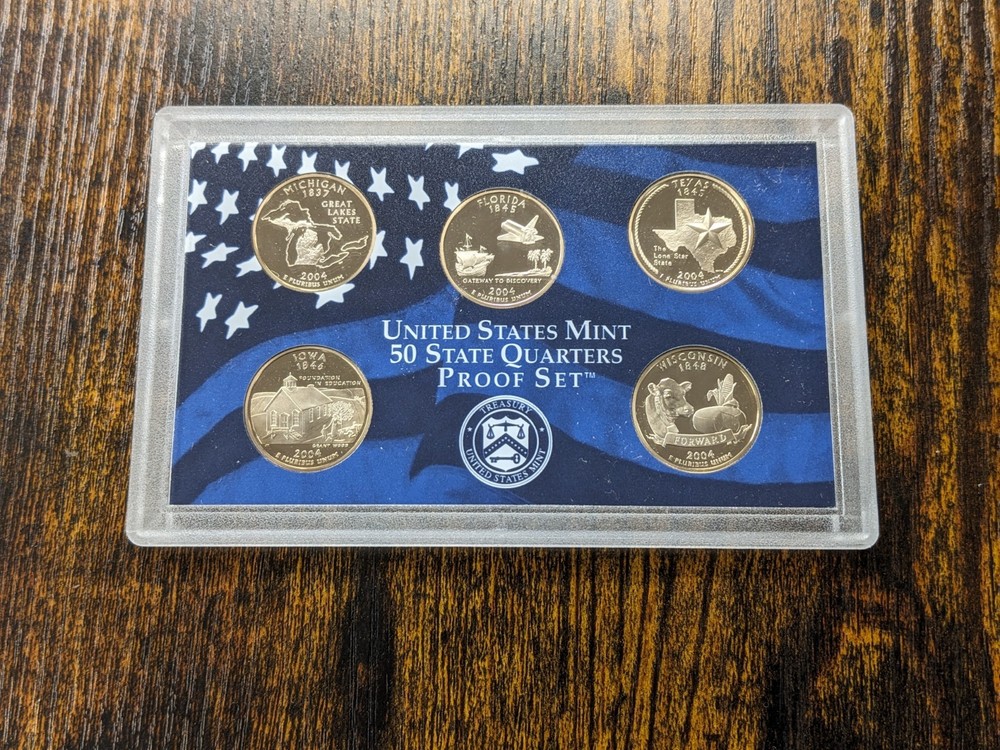 2004-s QUARTER Proof Set. JUST AS PICTURED.