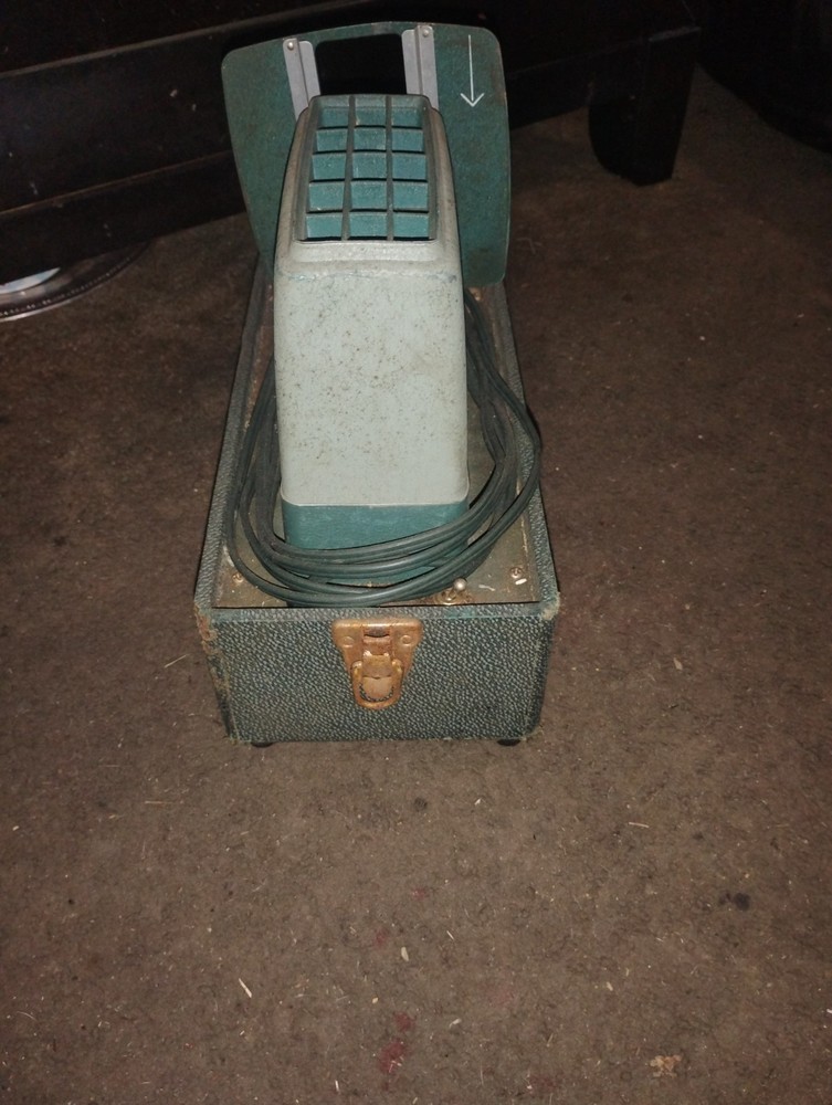 Vintage Argus 300 Slide Projector Tested Working