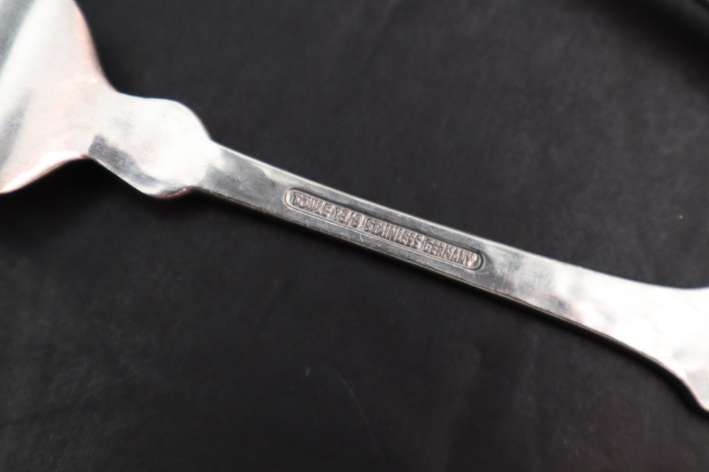 20 Pc Towle HAMMERSMITH Germany Stainless Flatware Hammered Glossy SVC for 4