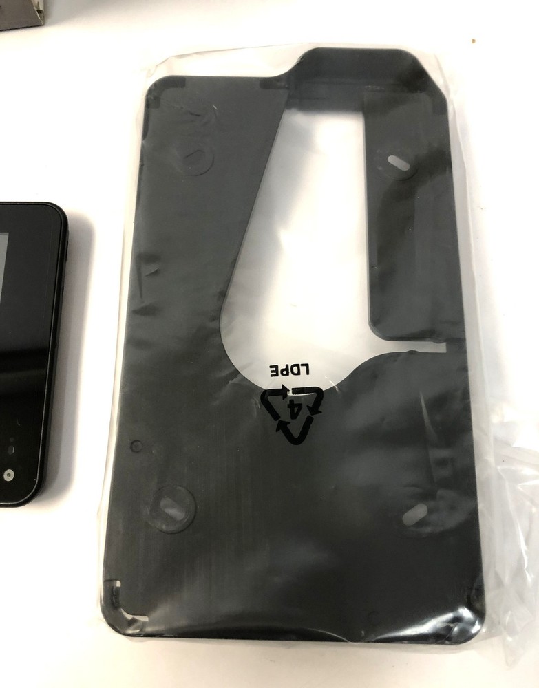 DSC WS9TCHW NA Wireless Touchscreen Security Keypad – Excellent Condition