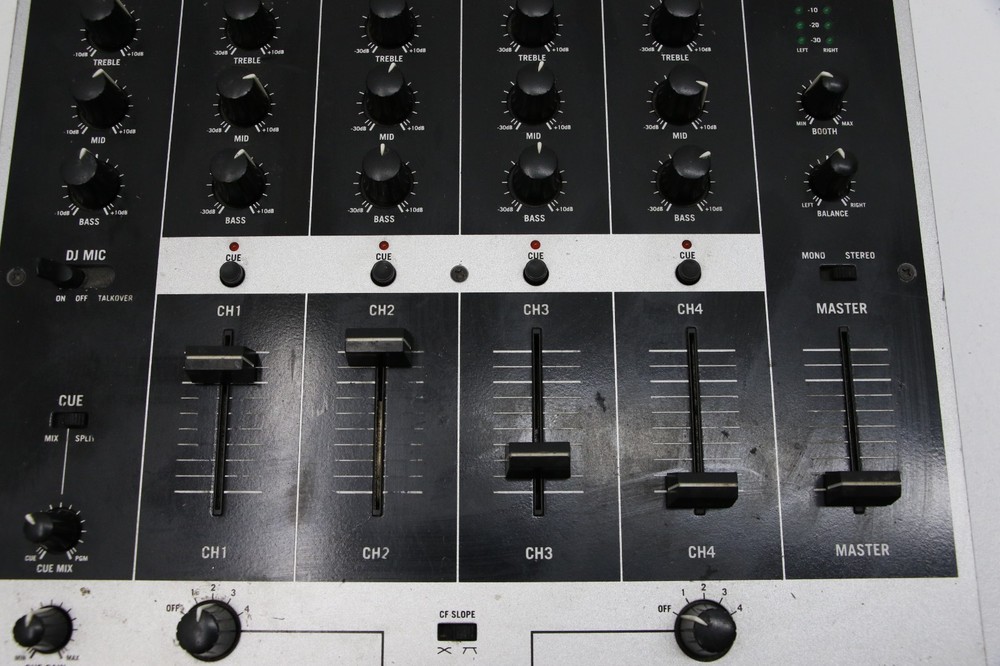 Numark M6 4-Channel USB DJ Mixer W/ Power Cable