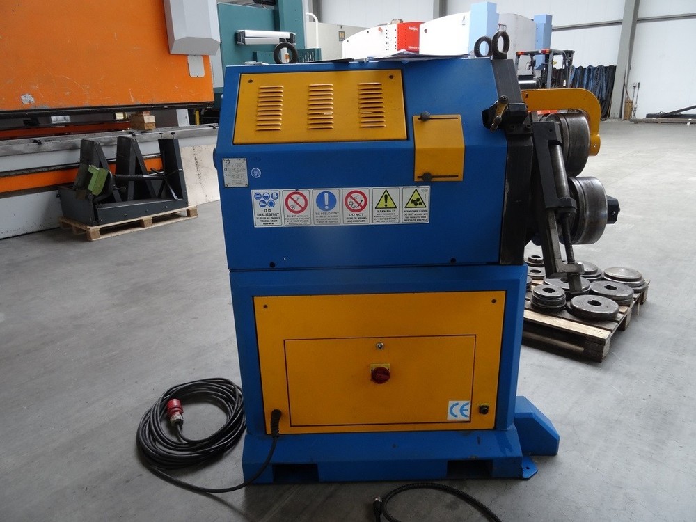 Ercolina CE70 profile roller bender