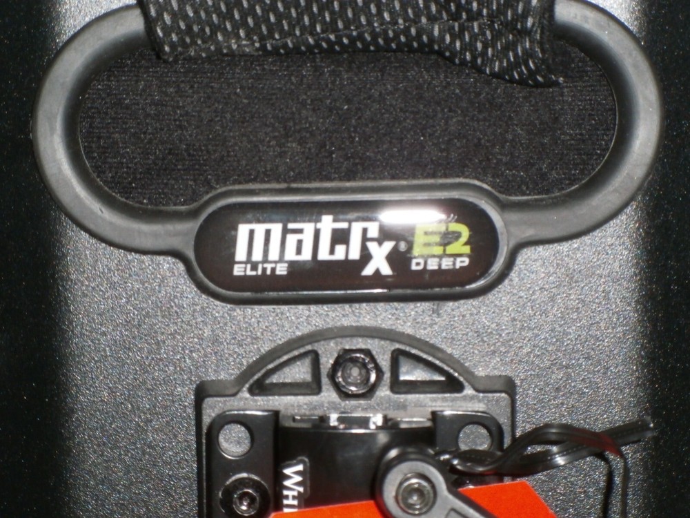 Motion MATRX E2 Deep Elite Back with Height & Width Adjustable fit 14"-19" Good