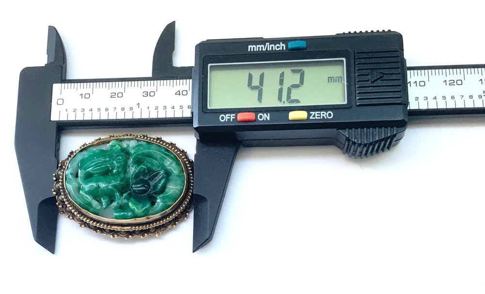 Vintage Jade Glass Brass Clip