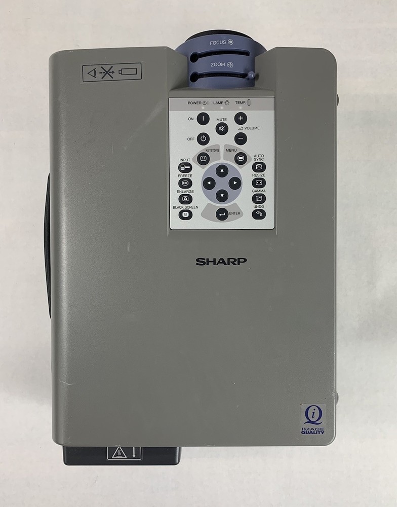 Sharp PG-C30XU LCD Projector 1405 Lamp Hours