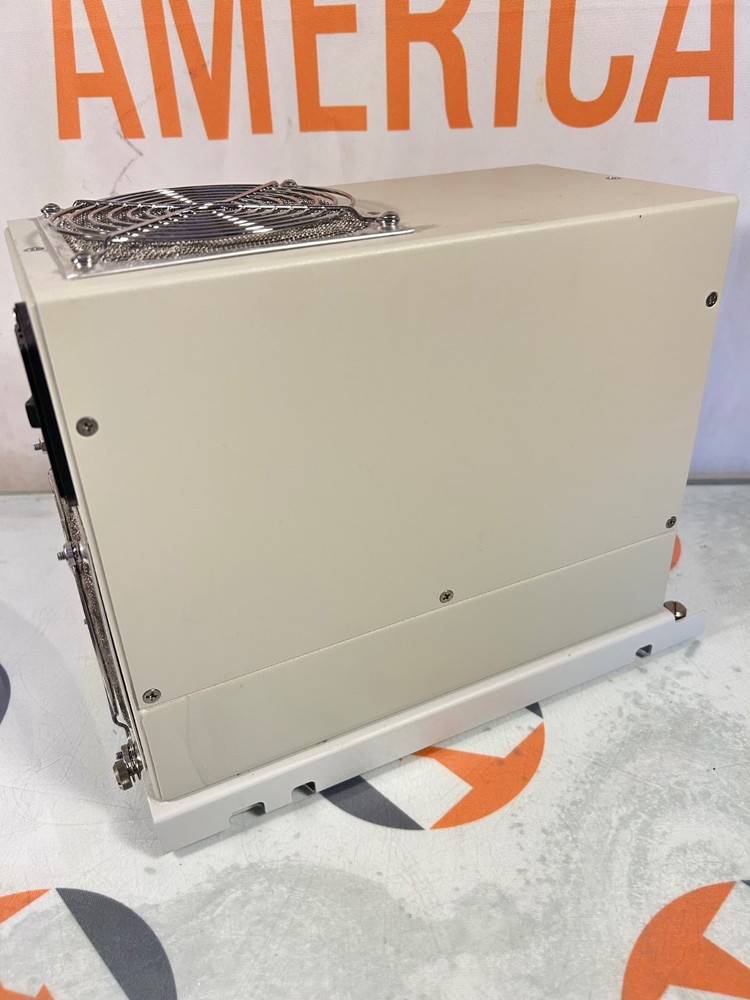 Clarity Retcam Shuttle Light Source and Footswitch