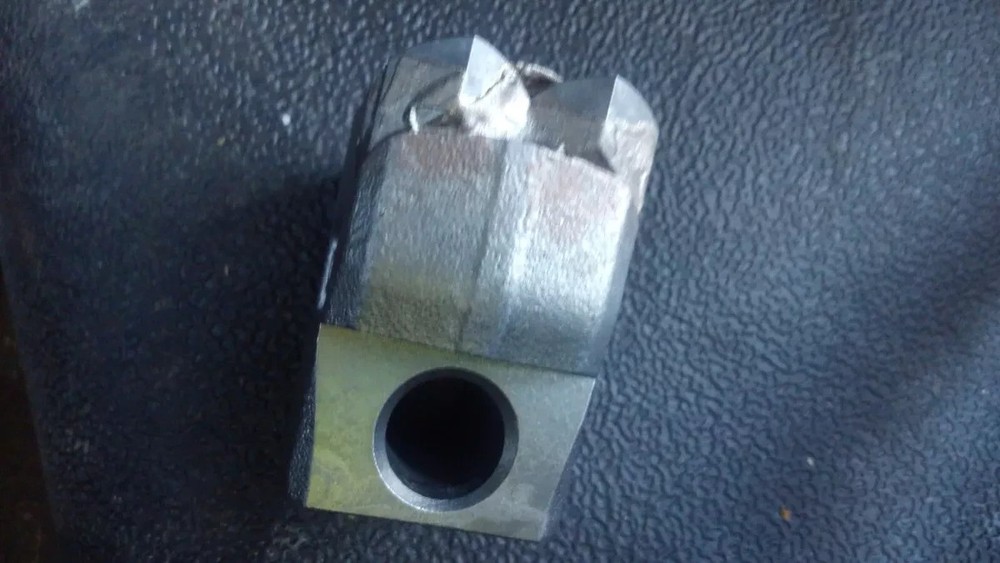 Forestry mower/mulcher head teeth