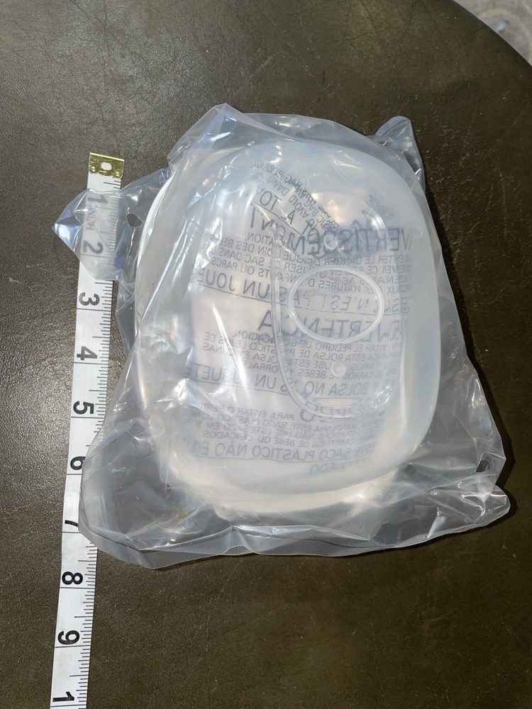 FoodSaver Vacuum Seal Storage Clear Container Small Rectangle