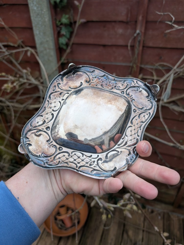 Beautiful Designed Silver Plate Antique Footed Bon Bon Dish