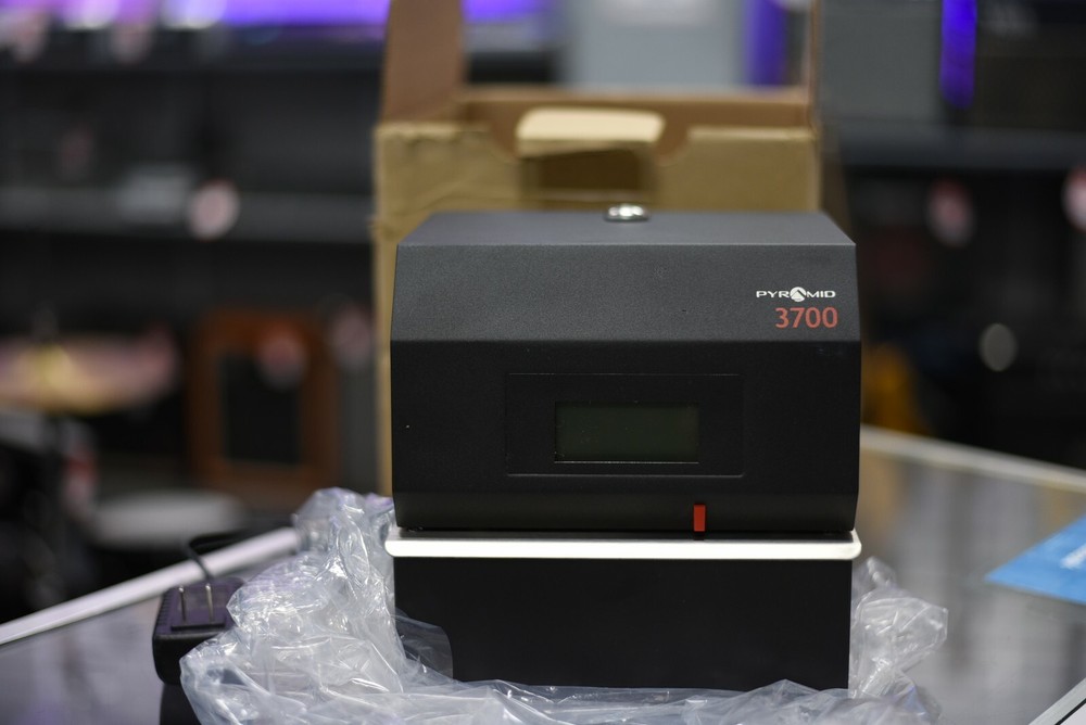 Pyramid 3700 Heavy Duty Time Clock & Document Stamp