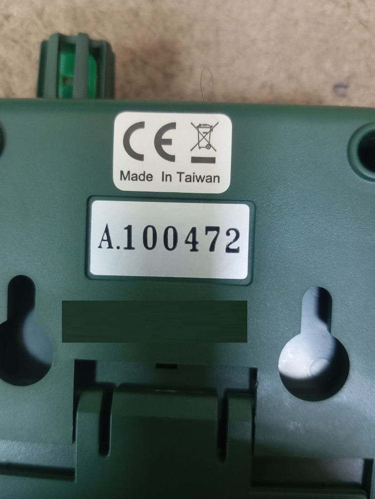 Extech / Barometric Pressure/Humidity/Temperature Datalogger / SD700