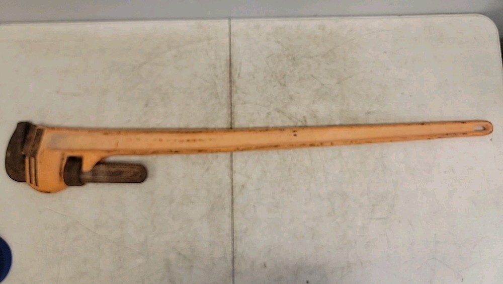 Forged 48” Heavy Duty Pipe Wrench👁️ Bent