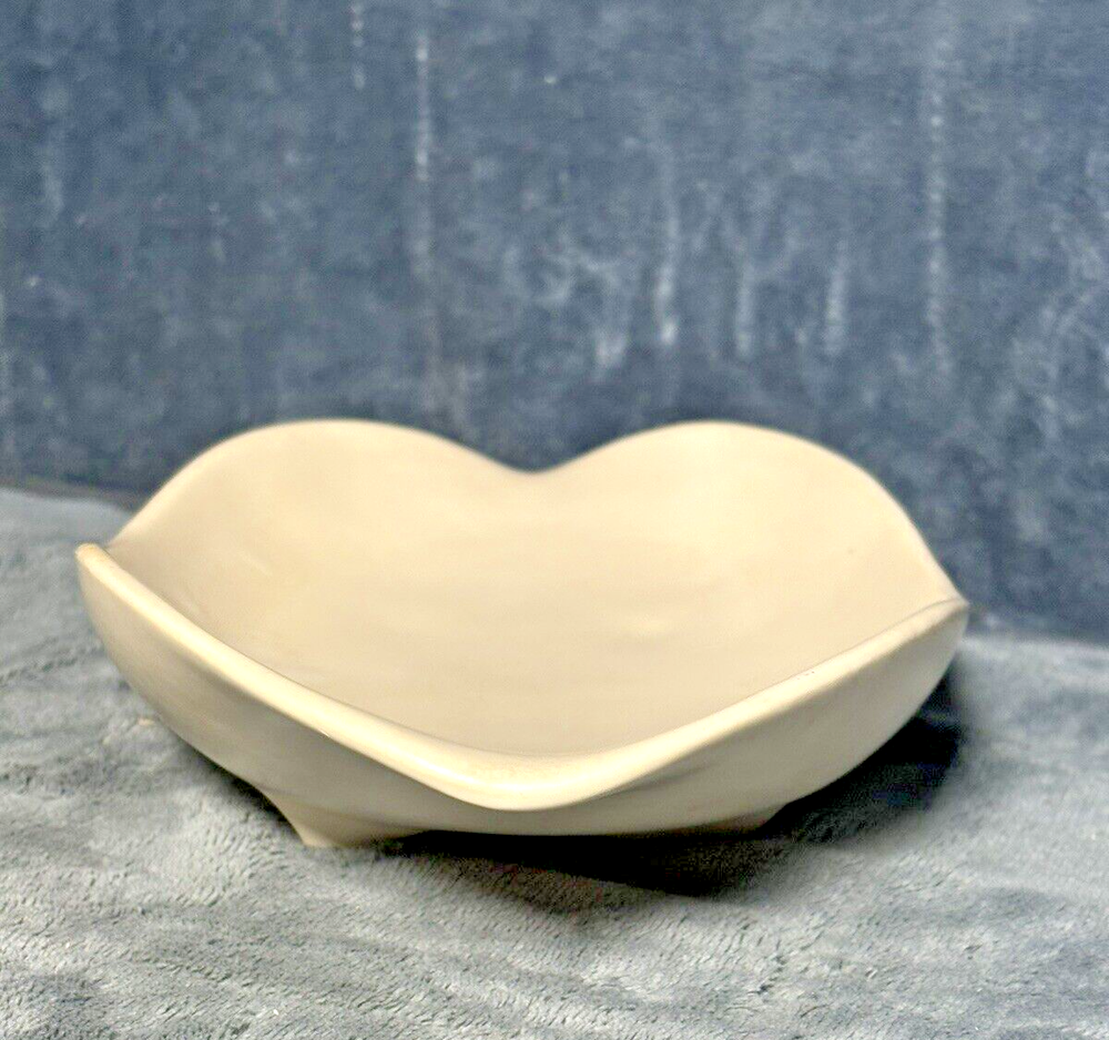 McCoy Art Deco Footed Dish/Pottery