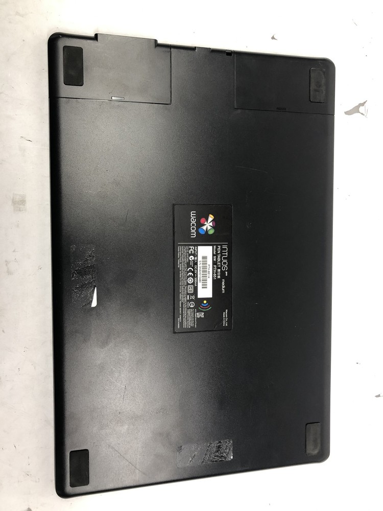 Intous Wacom PTH-651 Tablet - Good Condition