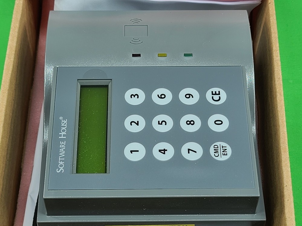 SOFTWARE HOUSE RM2L-4000 MULTI READER W/KEYPAD,LCD