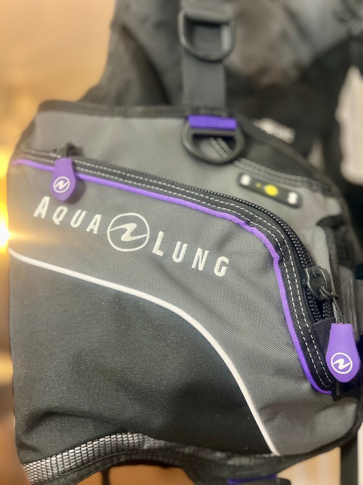 Aqua Lung Pearl Twilight Womern's MED BCD