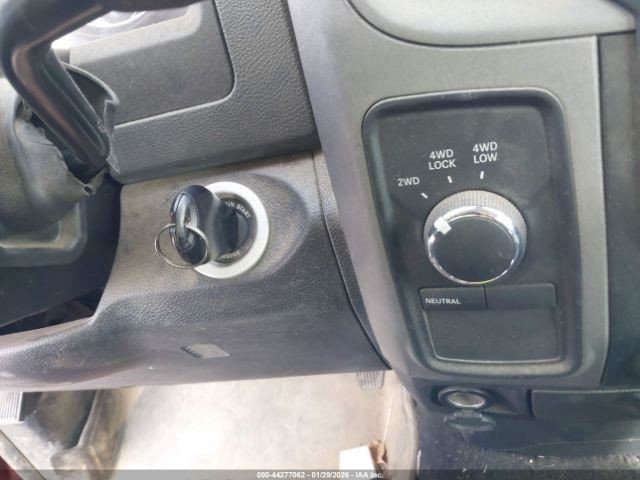 TDODR1500 2013 Glove Box 4989386