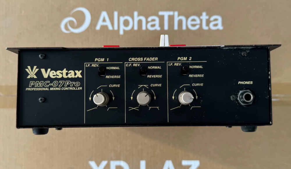 1pcs Vestax PMC-07PRO Mixing Console