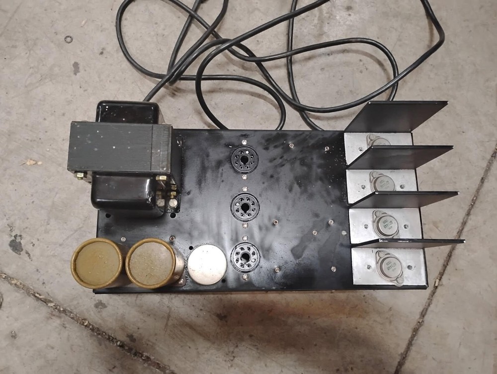 Vintage Conn Solid State Amplifier! 71450 6 MAKE OFFER!
