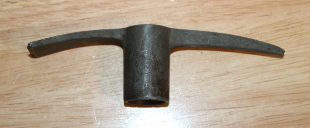Vintage Small Trade Pick Axe Head
