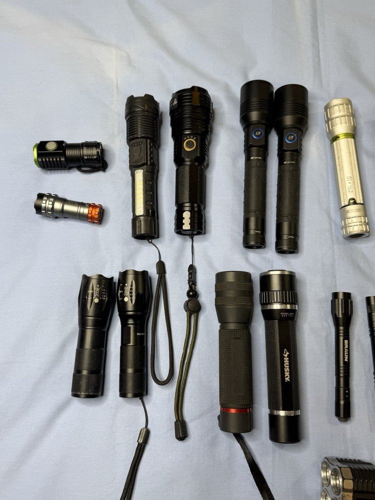 Flashlight Lot 16 Flashlights In Total