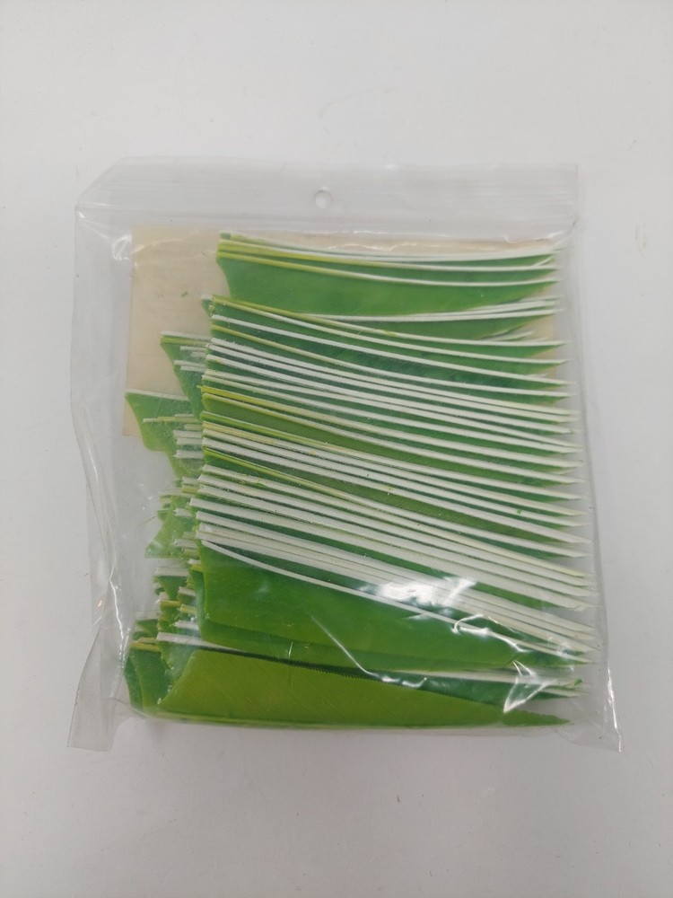 100 Pack Gateway Feathers 4" Right Wing: Shield Chartreuse Green 400RSSCH-100