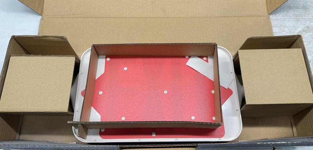 Hubbell CCRHOSQ Emergency And Exit Lighting NEW