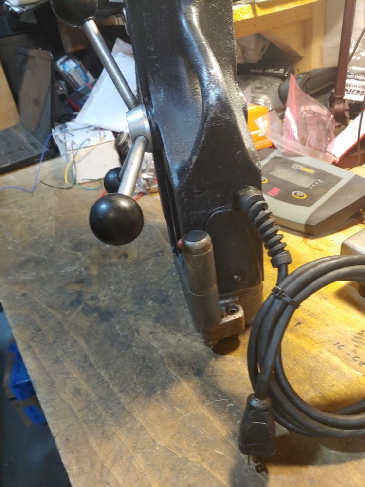 Hougen Portable Magnetic Drill model 10902
