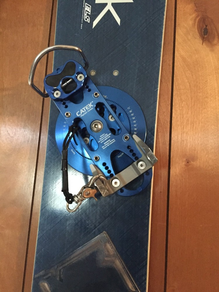 Custom Donek Freecarve I with Catek OS2 Bindings
