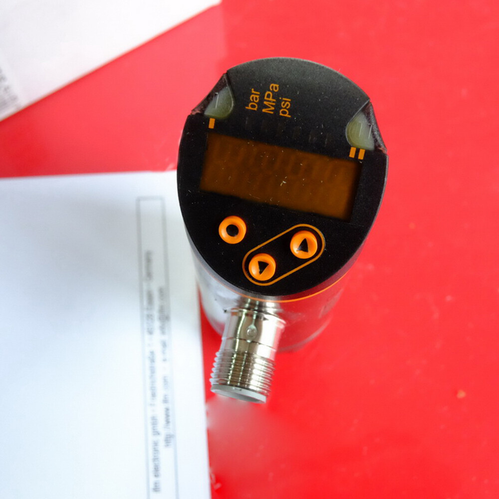 1PC PN7071 For IFM Pressure Switch