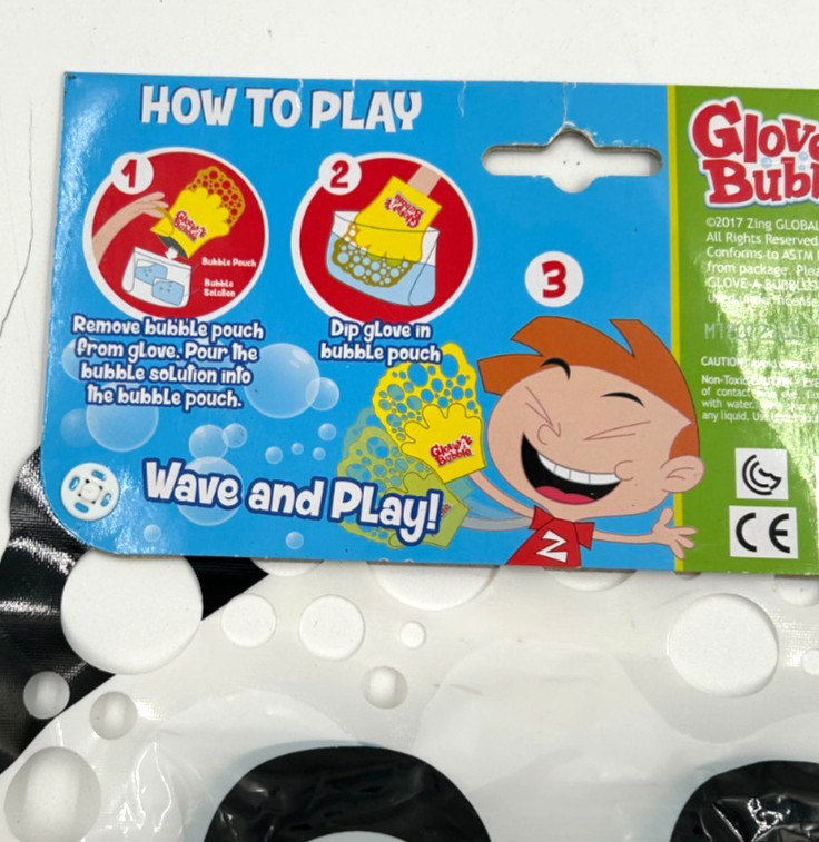 Zing Glove-a-Bubble Wave And Play Fun Bubble Play Toy