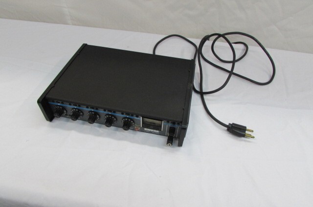 SHURE M267 Series Mixer