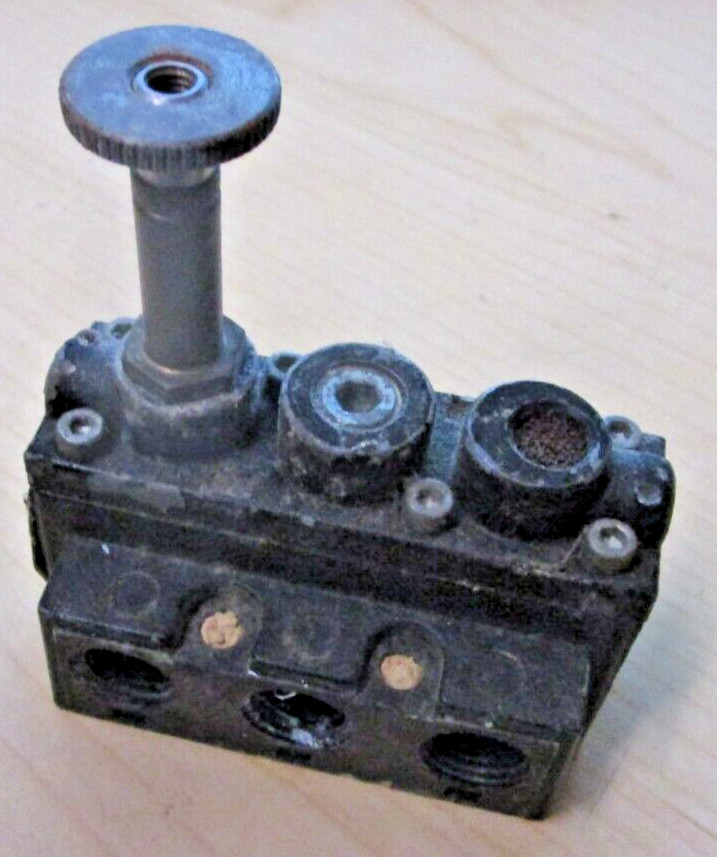 ARO A412SS-024-B SOLENOID AIR CONTROL VALVE