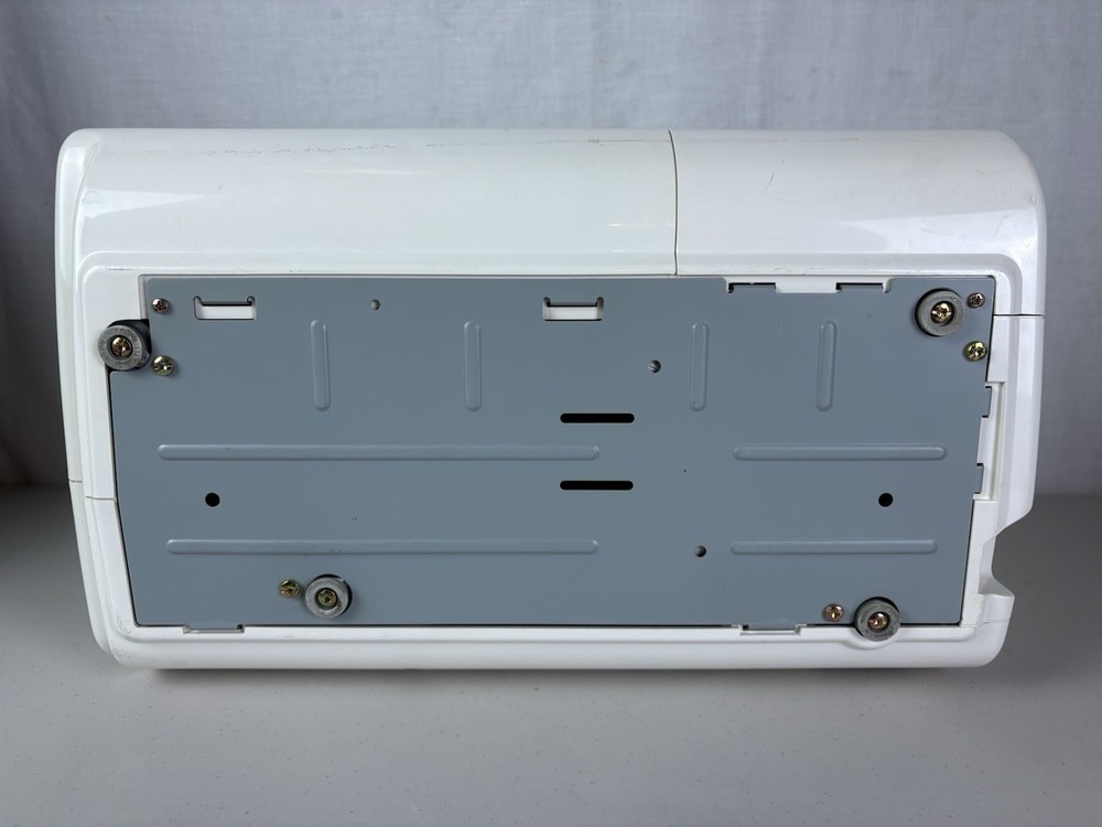 White W3300 Computerized Sewing Embroidery Machine