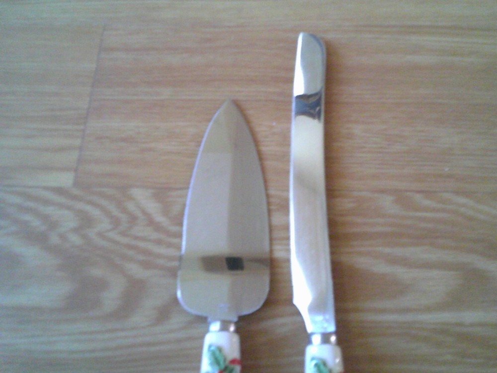 Holly Candy Cane 2 Piece Dessert Servers 12" & 10"