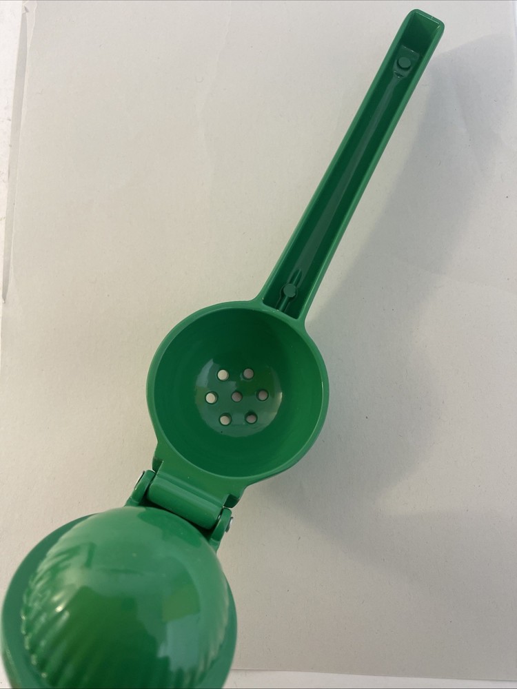 Gordon’s Gin Branded Lemon/ Lime Squeezer