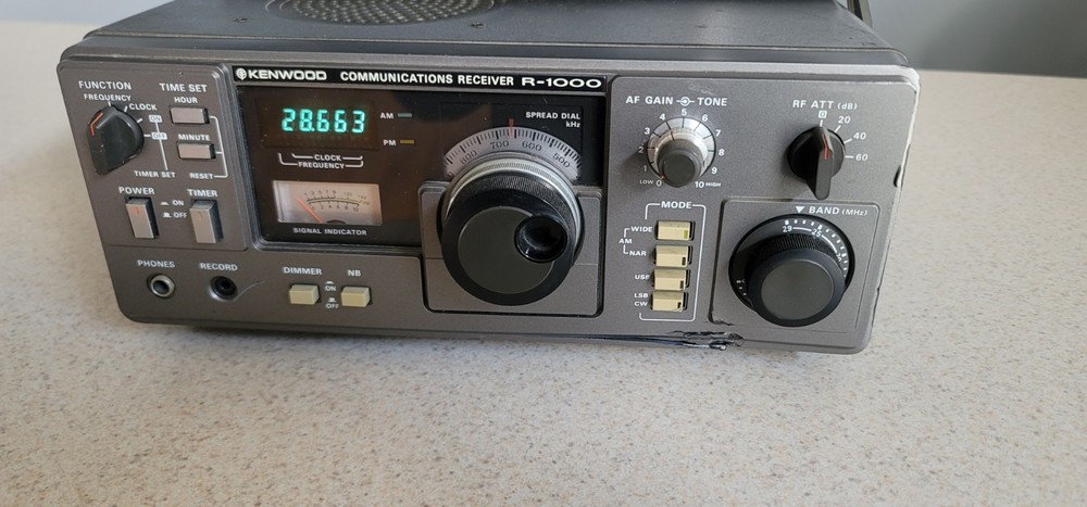 KENWOOD RECEIVER R 1000