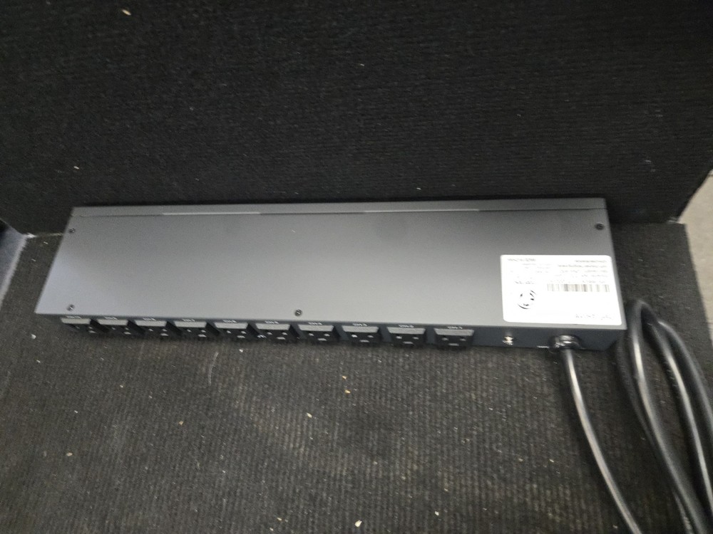 PDU Power Distribution Unit