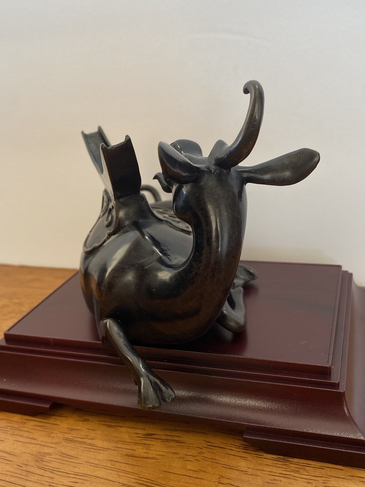 Chinese Ross mirror stand with mirror